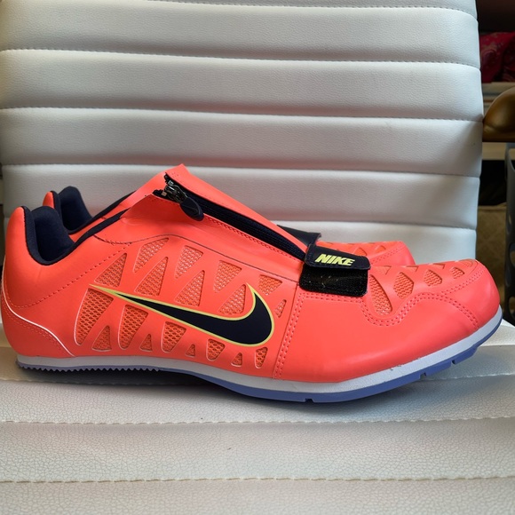 Nike LJ 4 Long Jump Pole Vault Spikes Shoes NEW - Picture 1 of 5